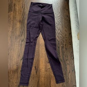 Women’s Lululemon Purple High Rise Leggings (Size 4)